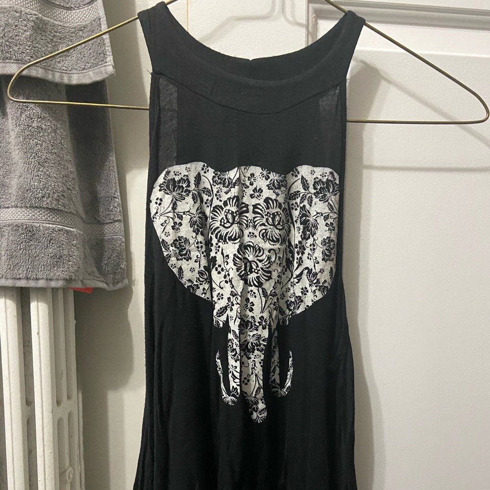 Black Elephant top